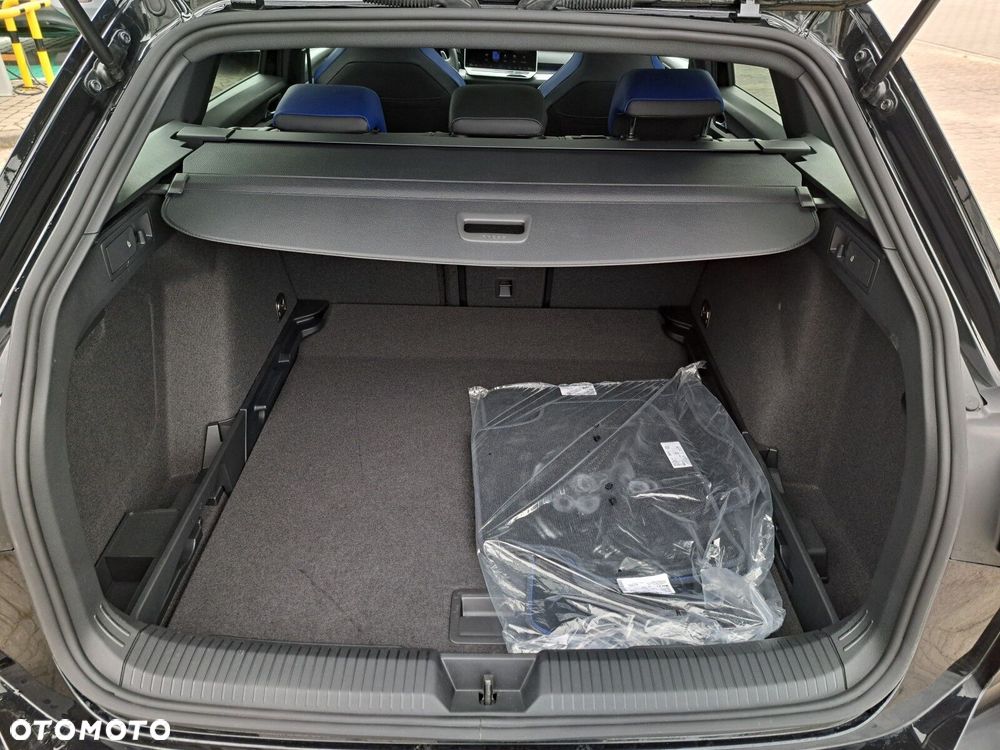 Volkswagen Golf Variant 2.0 TSI OPF 4Motion DSG R - 15