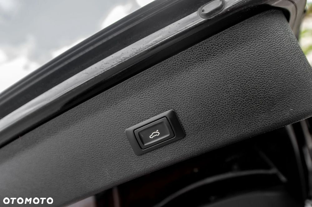Audi A4 Avant 2.0 TFSI Quattro S tronic - 37