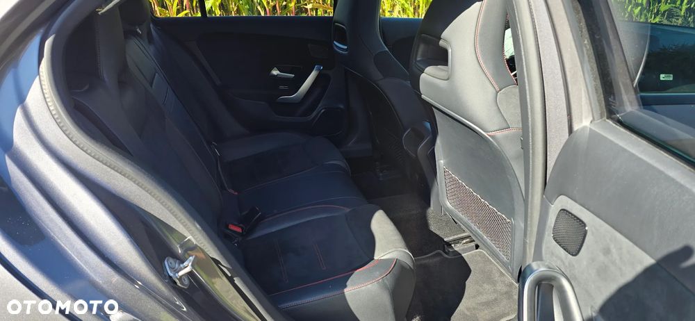 Mercedes-Benz Klasa A 200 AMG Line 7G-DCT - 10