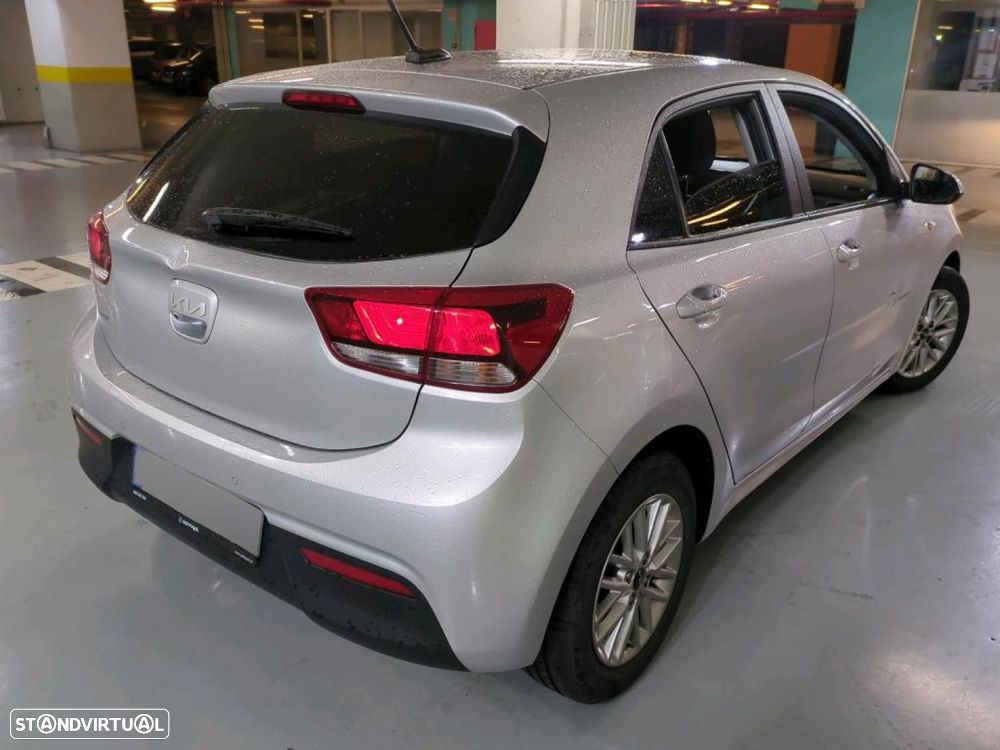 Kia Rio 1.2 CVVT Dynamic - 3
