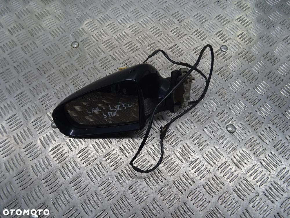 Audi A4 B6 LUSTERKO PRAWE 5PIN  LZ5L - 3