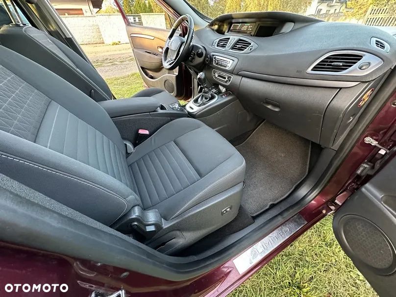 Renault Scenic 1.6 16V 110 LIMITED - 23