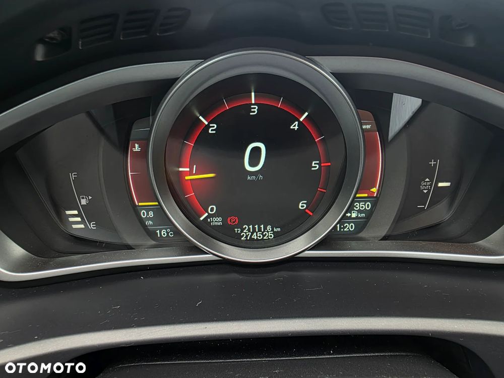 Volvo V40 D4 Drive-E Momentum - 6