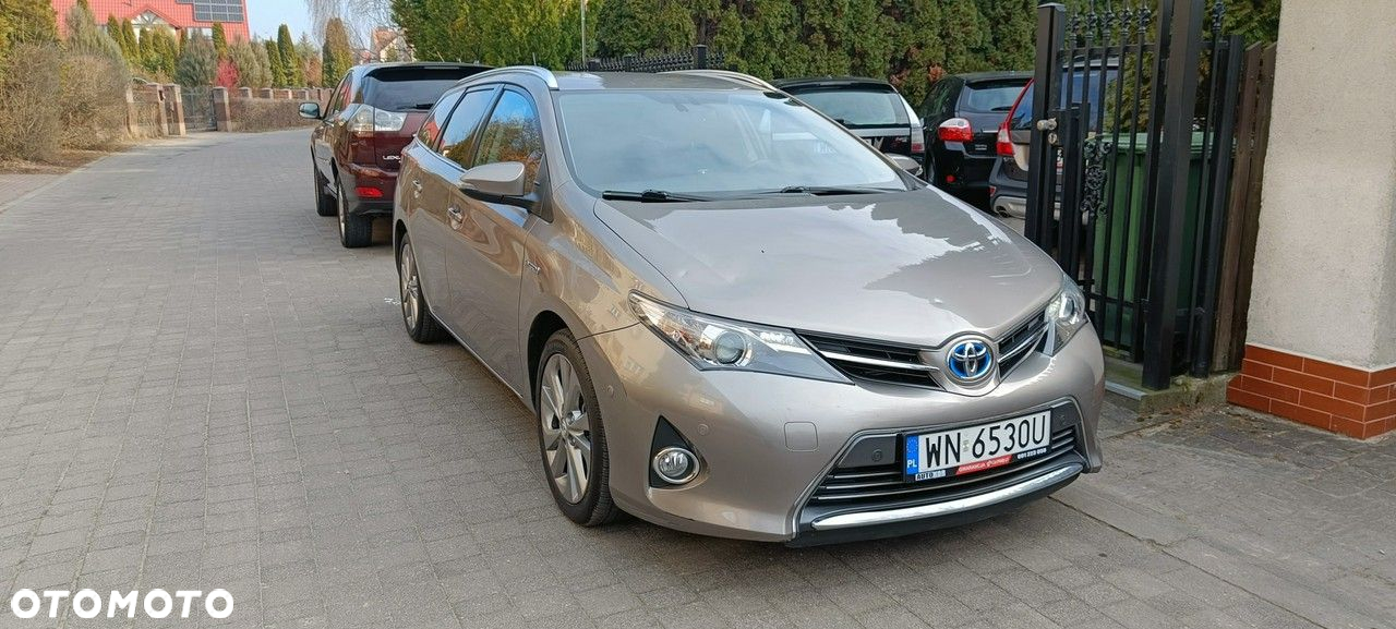 Toyota Auris - 12