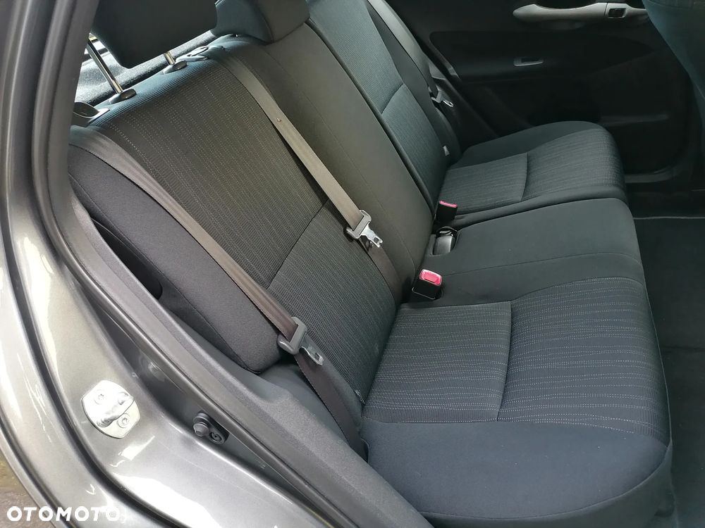 Toyota Auris - 15