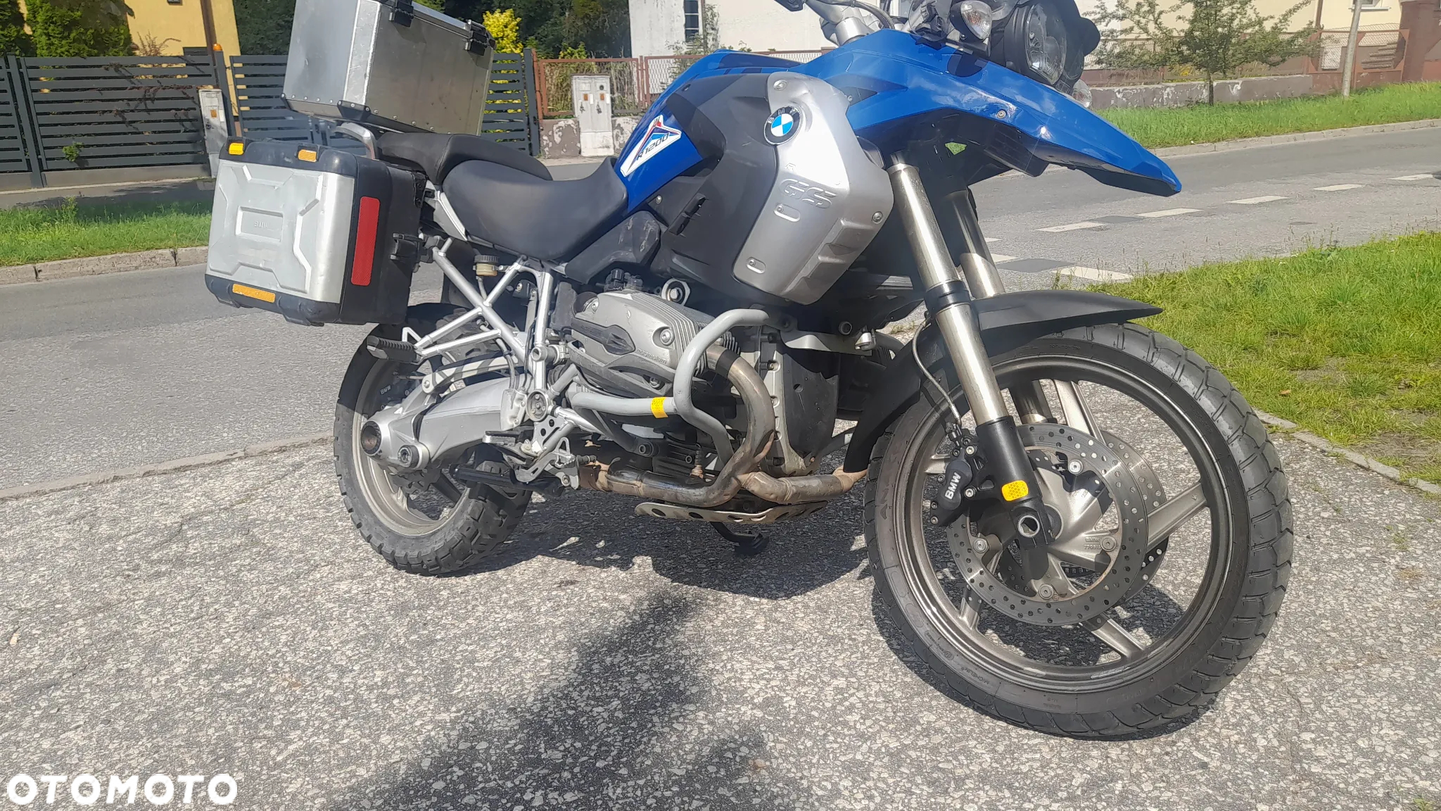 BMW CS - 2