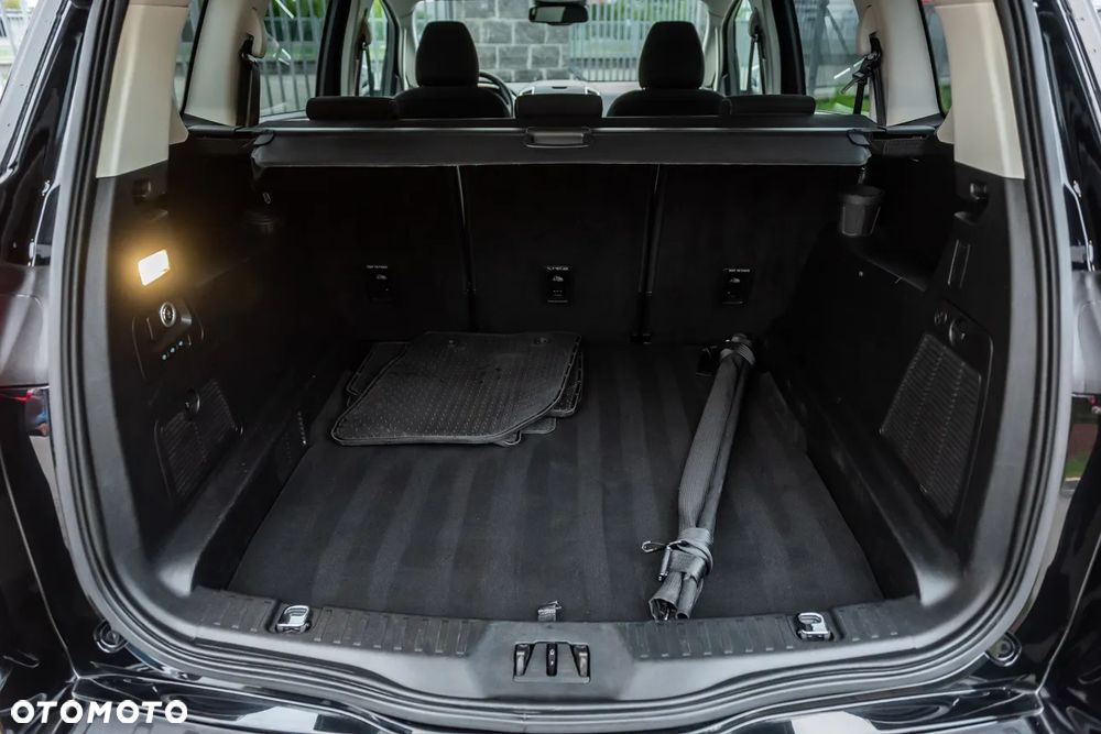 Ford S-Max 2.0 EcoBlue Allrad Titanium - 28