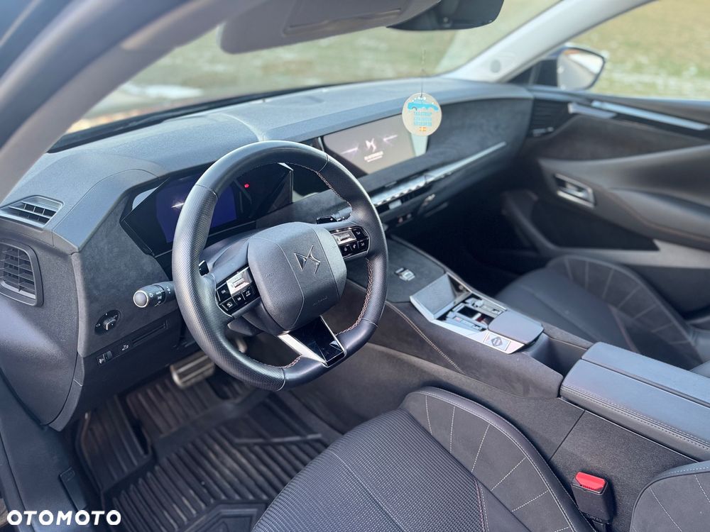 DS Automobiles DS 4 1.5 BlueHDi Performance Line + - 8