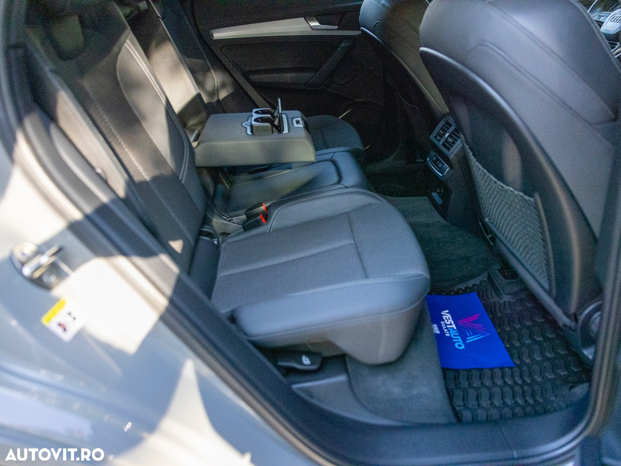 Audi Q5 40 TDI quattro S tronic MHEV S Line - 4