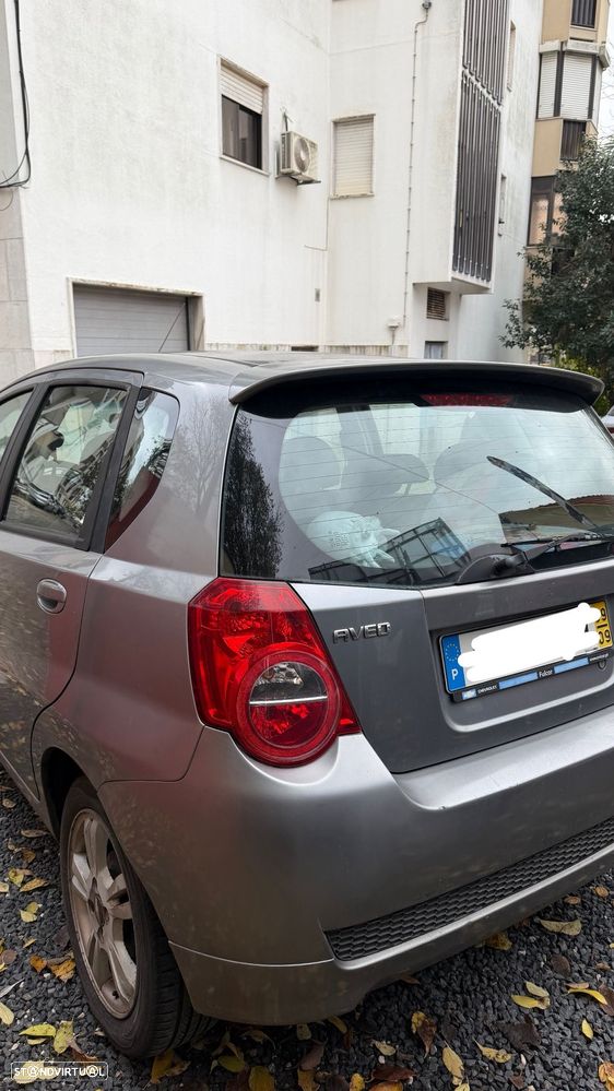 Chevrolet Aveo 1.2 L - 3