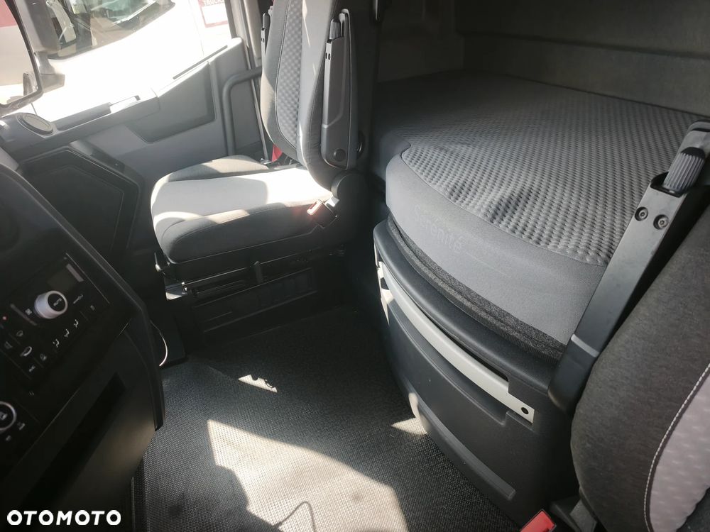 Renault Gama T 480 - 23