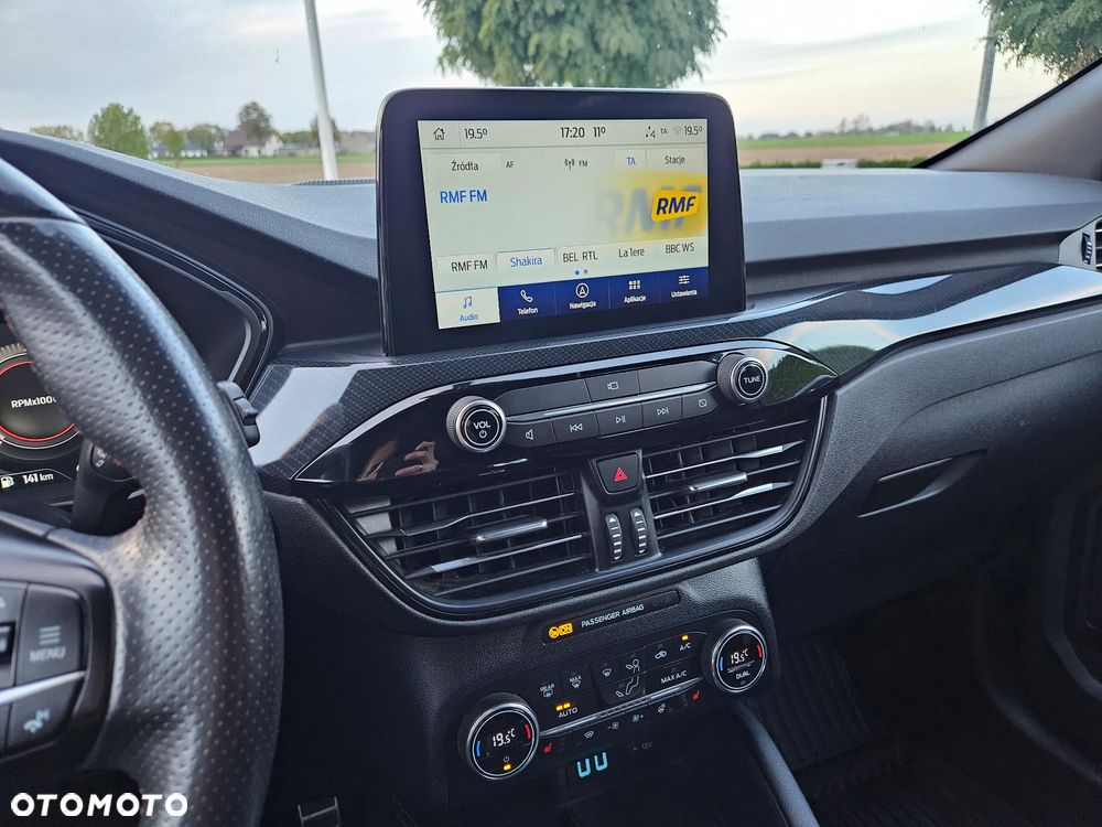 Ford Kuga 2.0 EcoBlue Hybrid ST-LINE X - 8