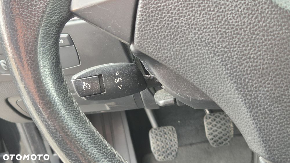 BMW Seria 5 - 16