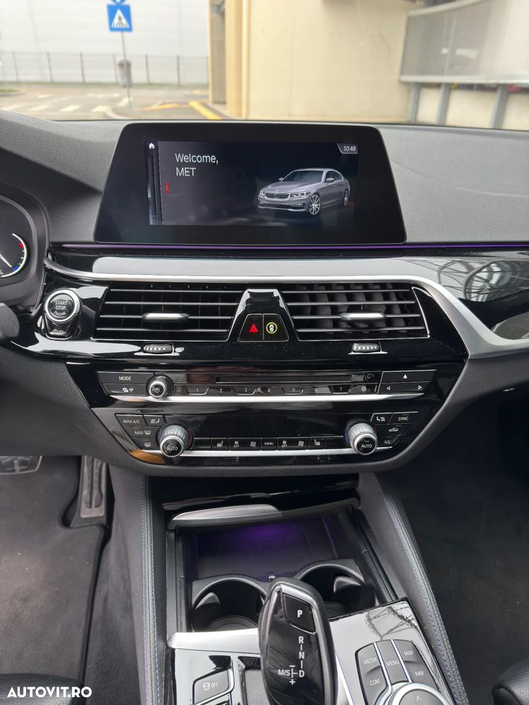 BMW Seria 5 530i Aut. M Sport Edition - 15