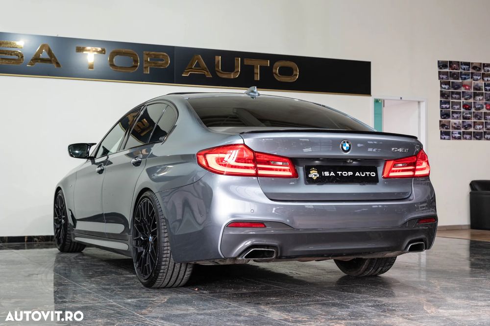 BMW Seria 5 540i Aut. M Sport Edition - 36