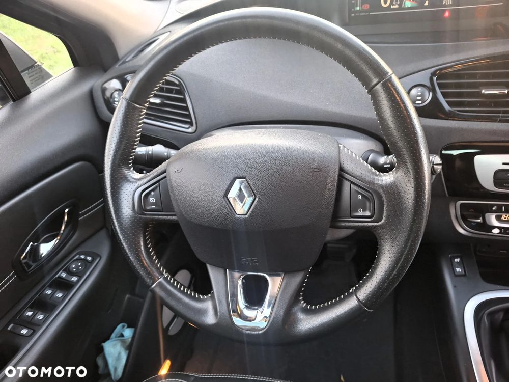 Renault Scenic 1.2 TCe Energy Bose Edition - 28