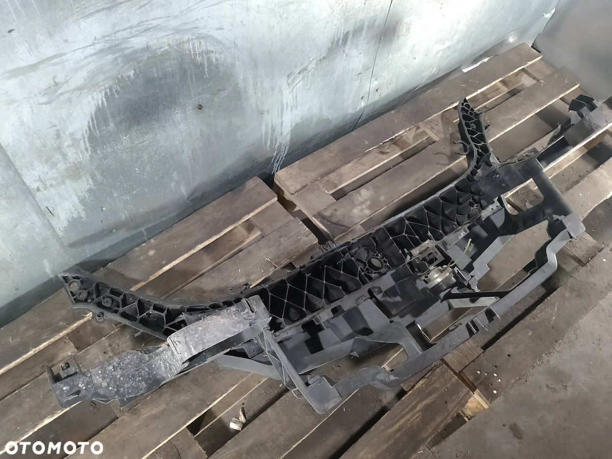 PAS PRZÓD, WZMOCNIENIE  RENAULT SCENIC II 8200140174 1.9 DCI - 3