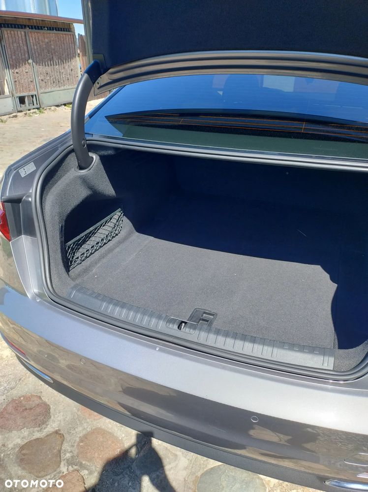 Audi A6 Limousine 40 TDI mHEV S tronic - 13