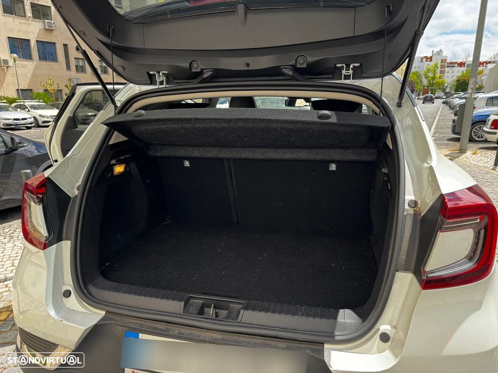 Renault Captur 1.6 E-Tech Full Hybrid Techno - 28