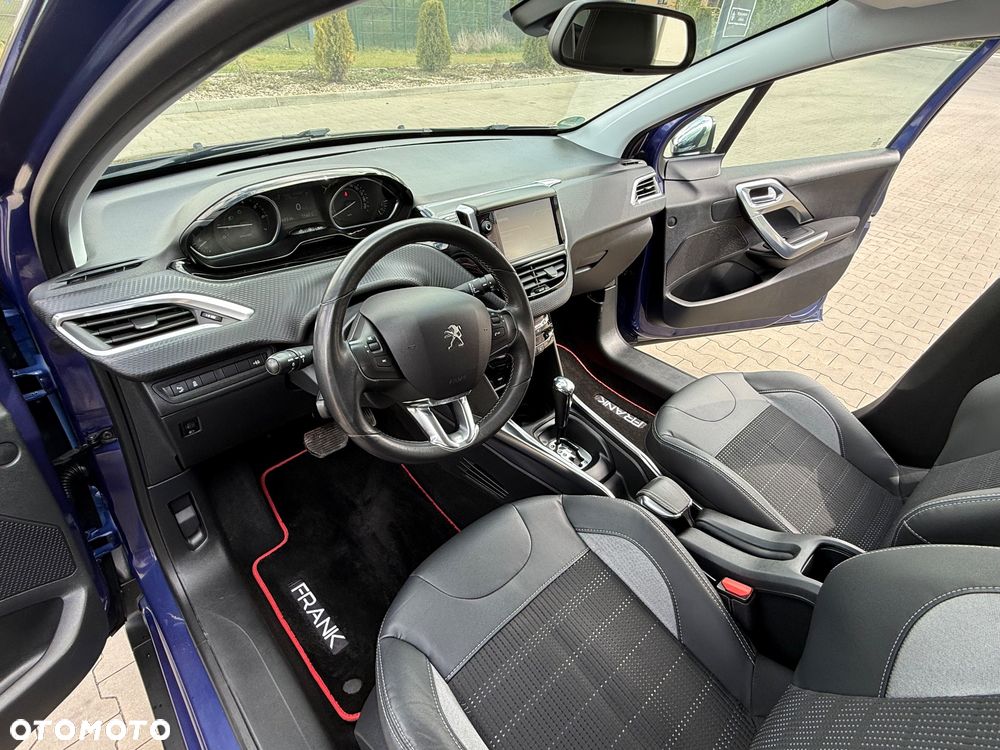 Peugeot 2008 1.6 VTi Allure - 22