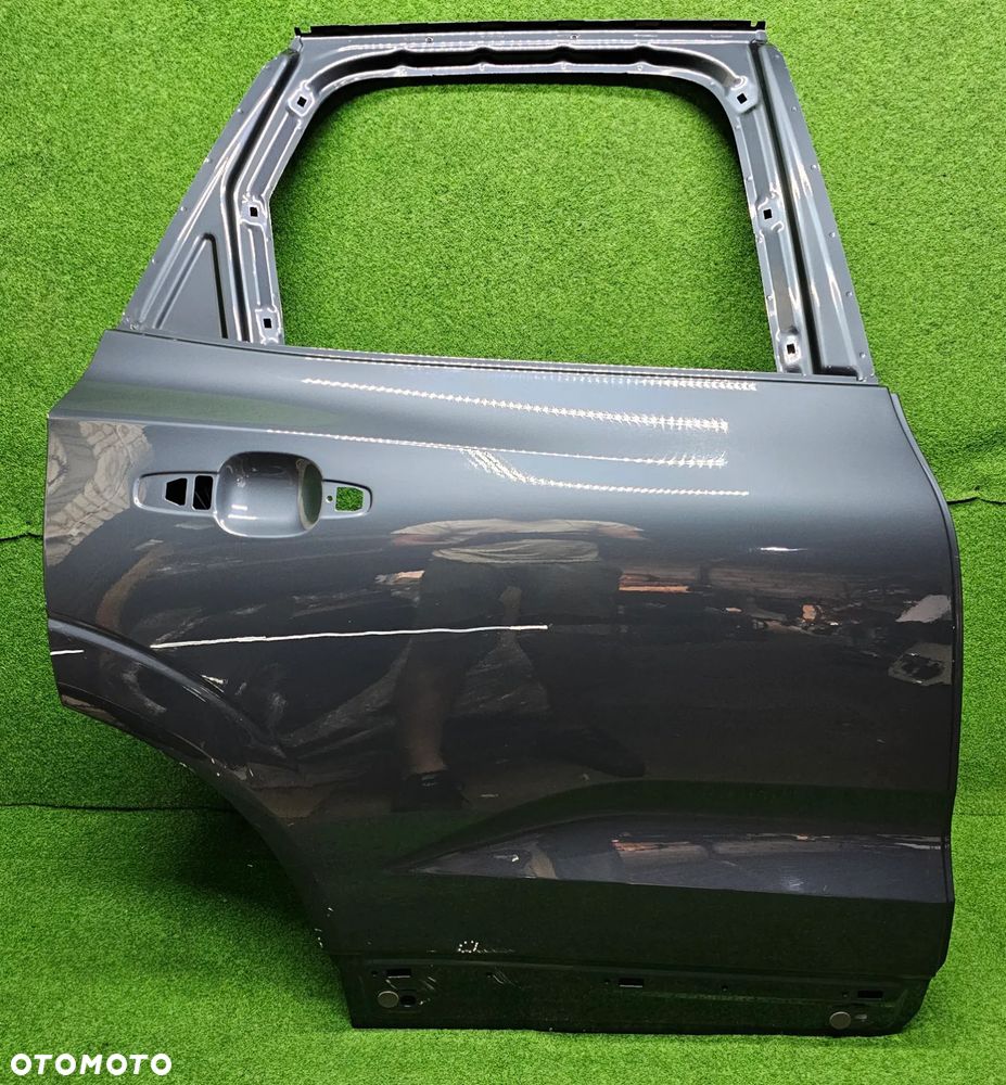 VOLVO XC60 II ----> ORYGINALNE DRZWI PRAWY TYŁ