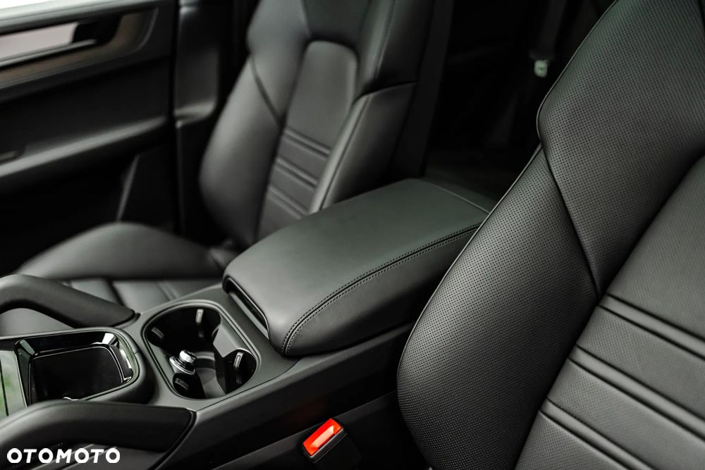 Porsche Cayenne Standard - 15