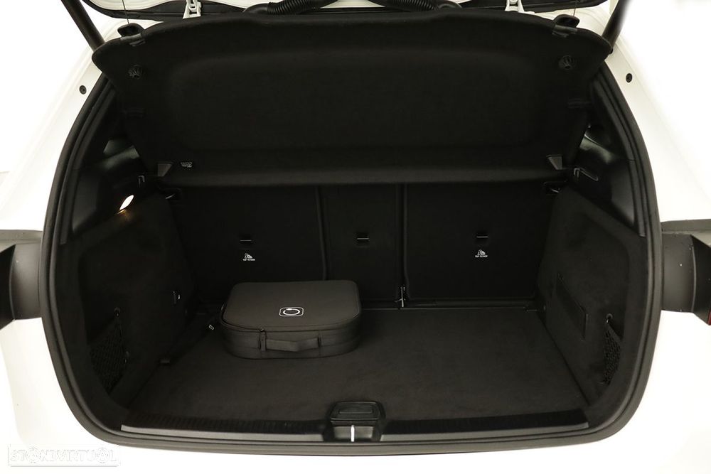Mercedes-Benz B 250 e AMG Line - 23
