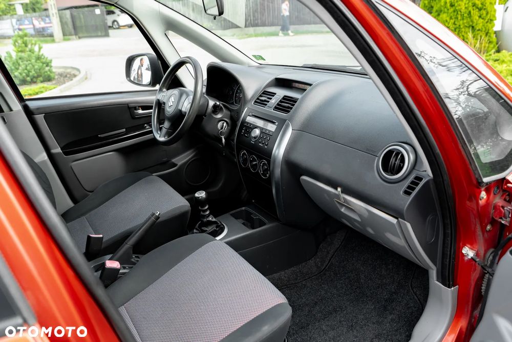 Suzuki SX4 1.9 DDiS DPF Streetline 4x2 Club - 22