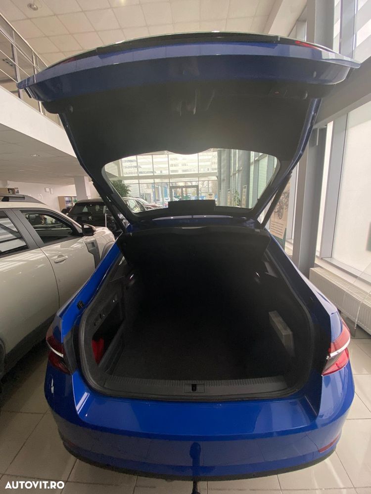 Skoda Superb 2.0 TDI DSG Ambition - 8