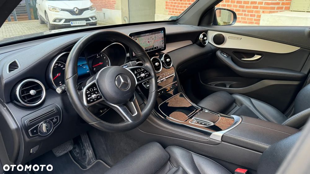 Mercedes-Benz GLC - 6
