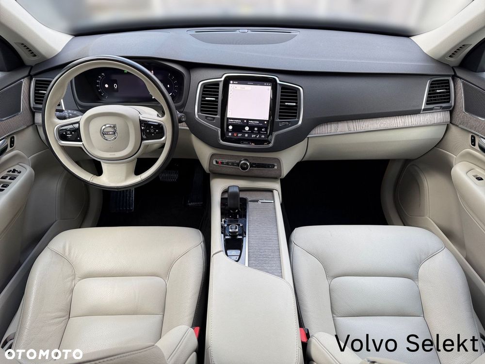 Volvo XC 90 - 18