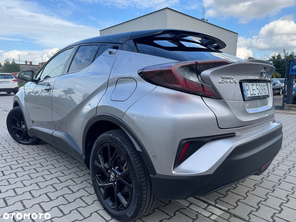 Toyota C-HR - 9
