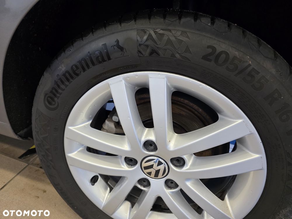 Volkswagen Golf 1.6 TDI BlueMot Comfortline DSG - 11
