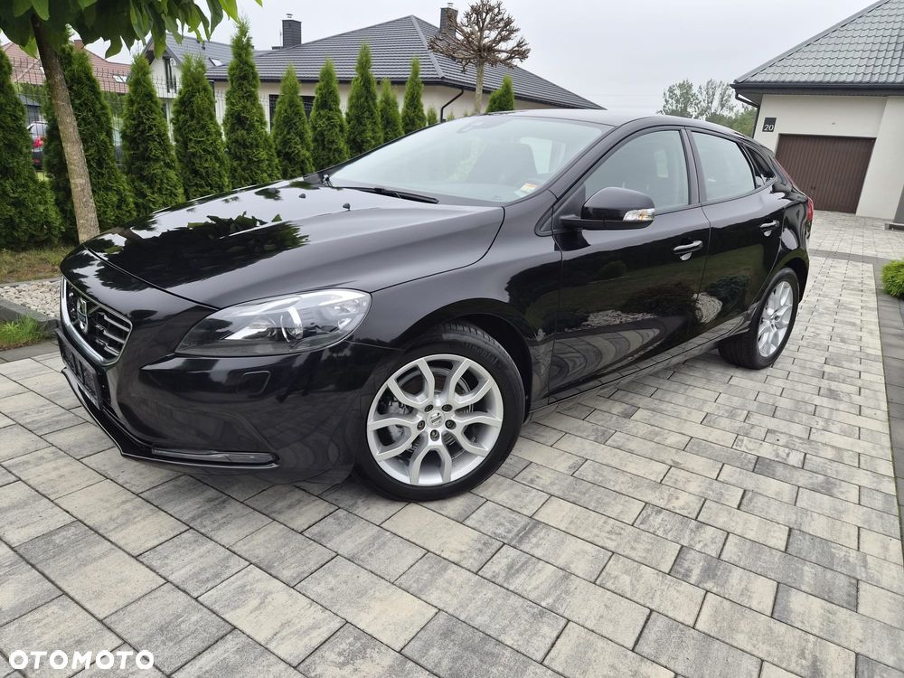 Volvo V40 D2 - 14