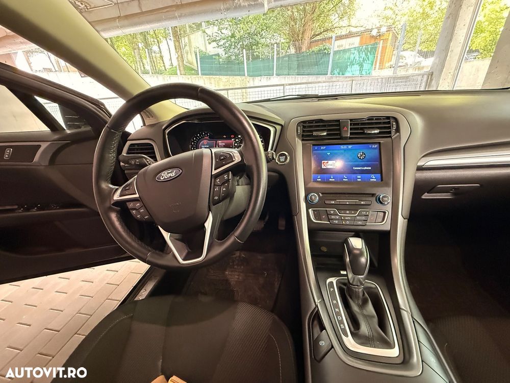 Ford Mondeo 2.0 TDCi Powershift AWD Titanium - 12