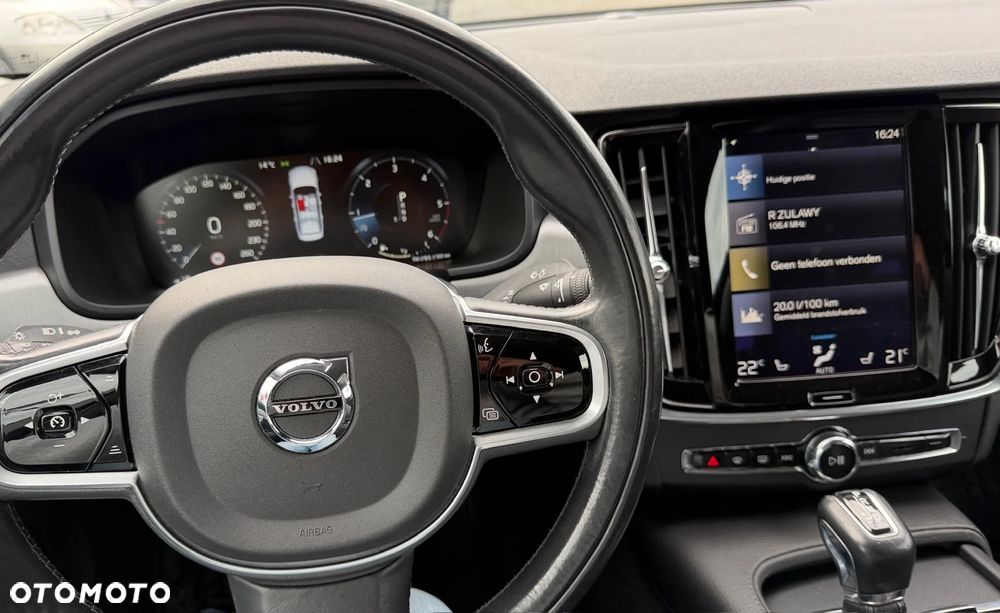 Volvo S90 - 26