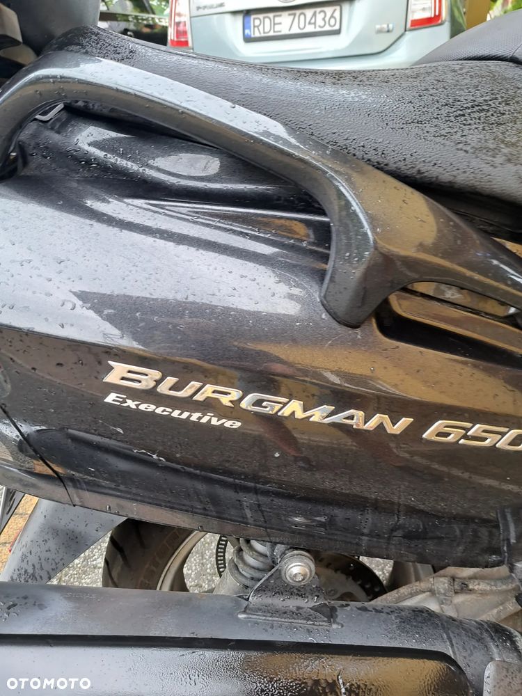 Suzuki Burgman - 10