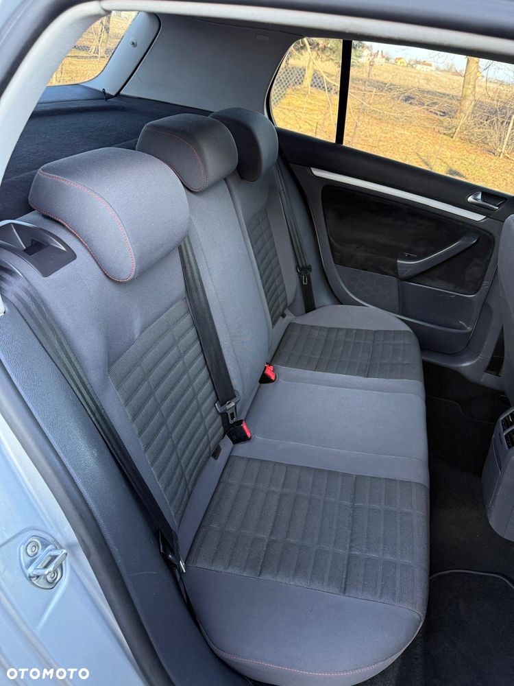 Volkswagen Golf 1.6 Tour - 16