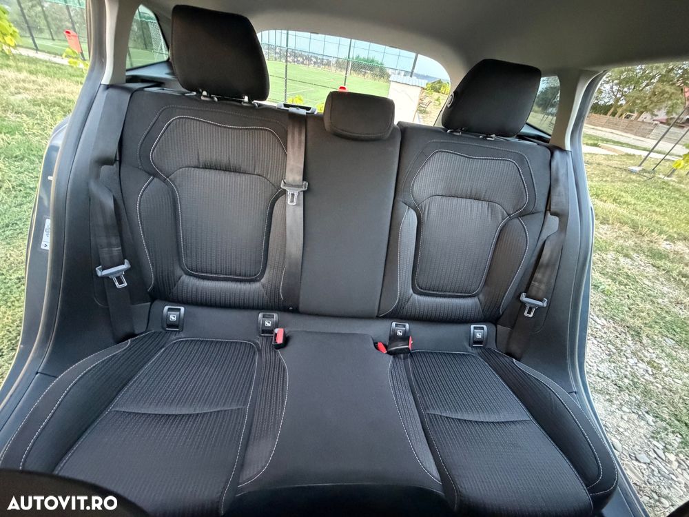 Renault Megane ENERGY dCi 110 EDC BUSINESS - 14