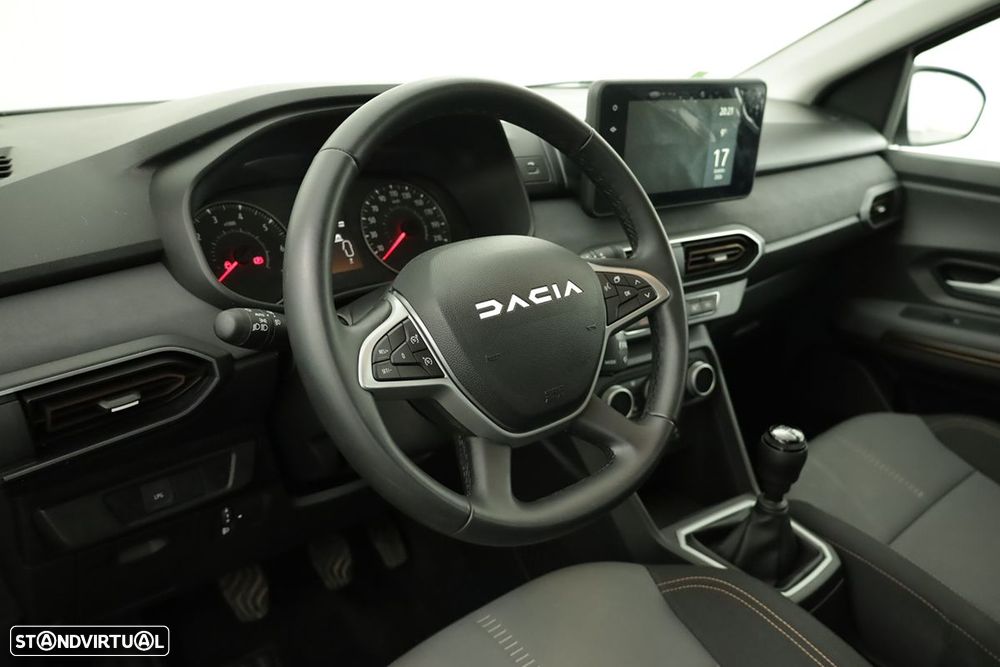 Dacia Sandero - 7