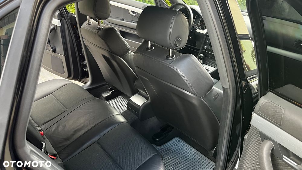 Audi A4 Limousine 2.0 TDI - 13