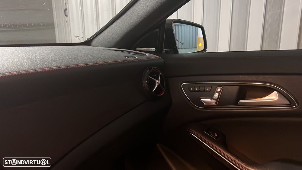 Mercedes-Benz CLA 45 AMG 4Matic 7G-DCT - 8