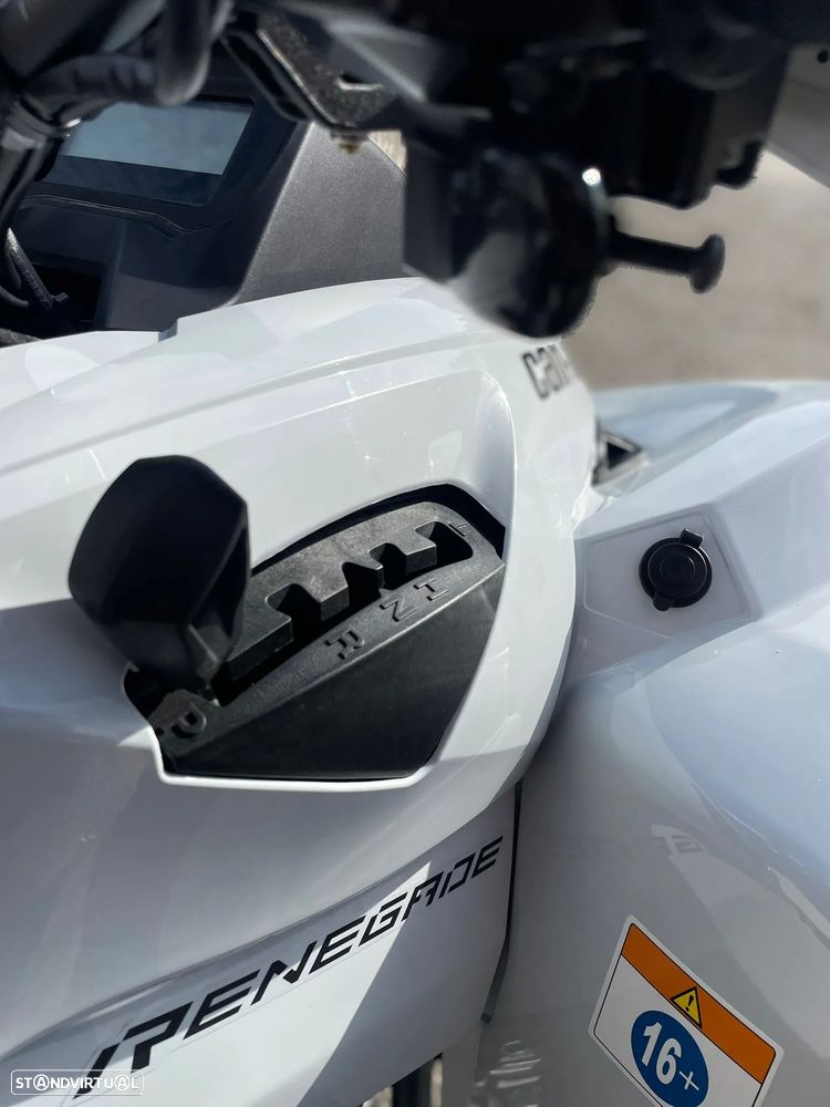 Can-Am Renegade X XC 1000 - 23