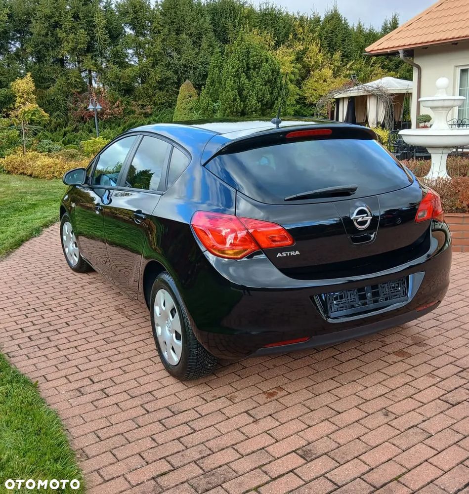 Opel Astra 1.6 - 3