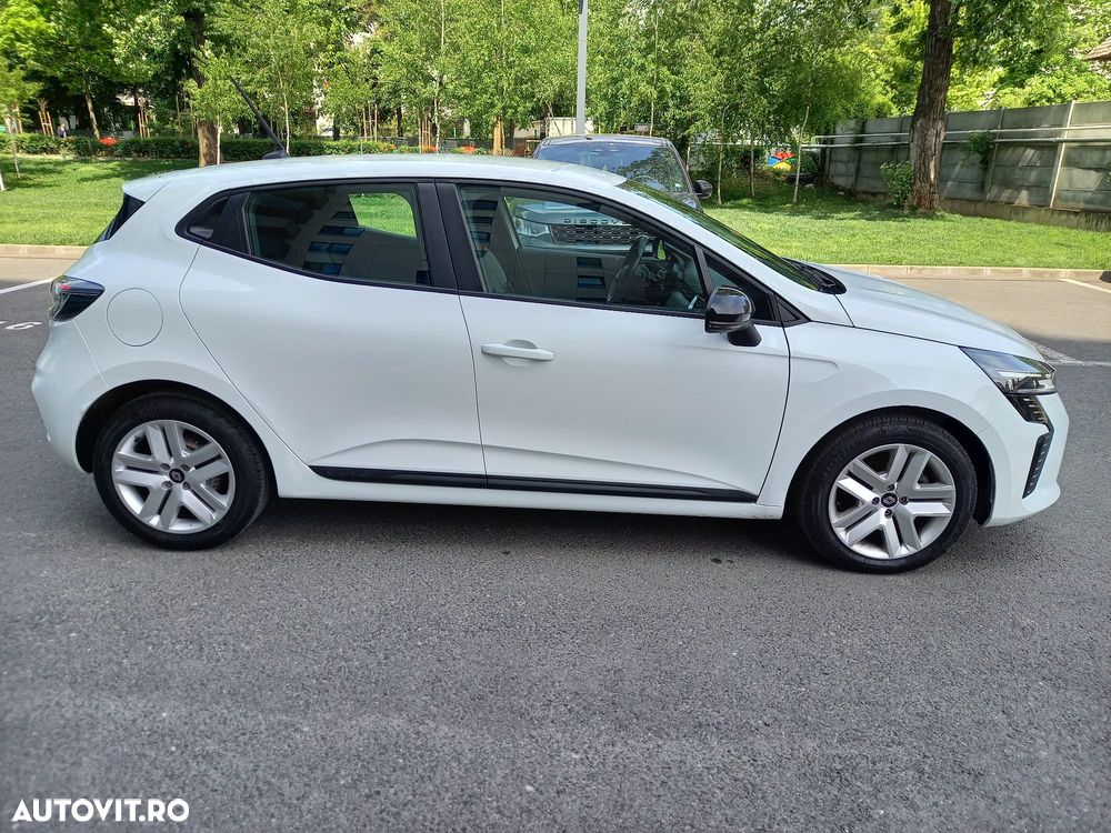 Renault Clio V Blue dCi 100 Evolution - 10
