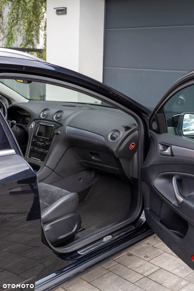 Ford Mondeo 1.6 TDCi ECOnetic Start-Stopp Ambiente - 13