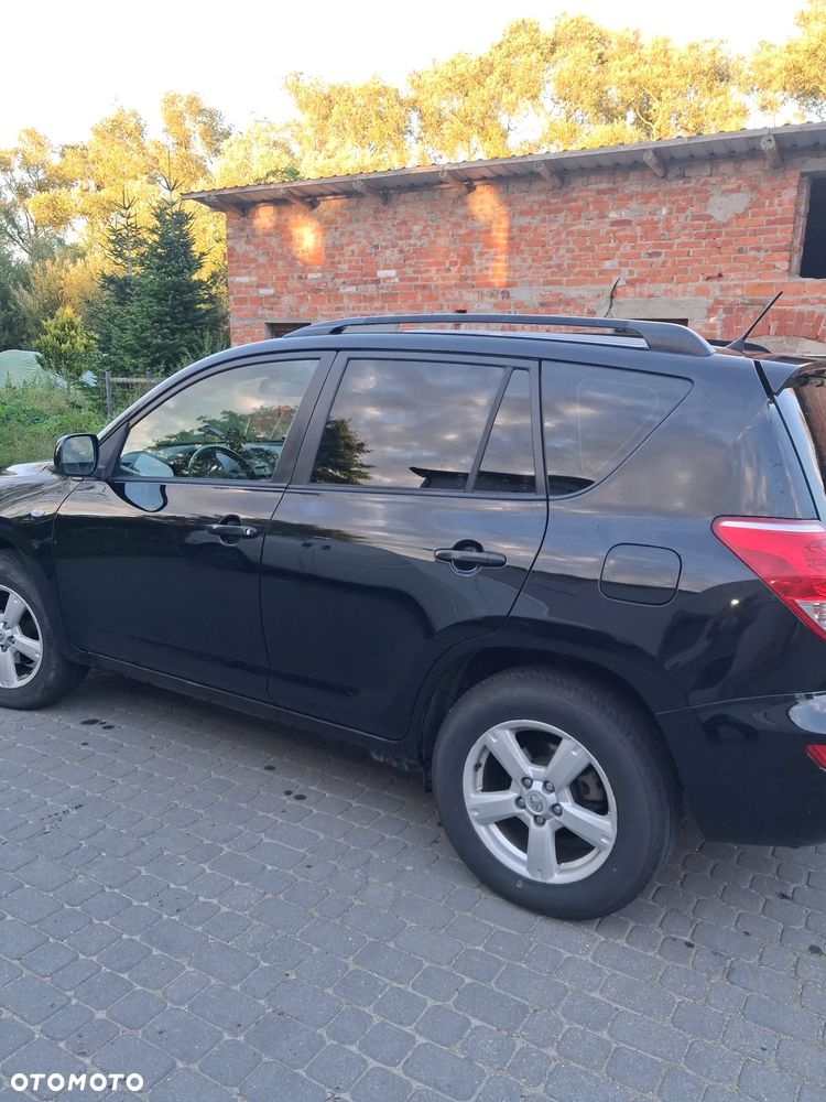 Toyota RAV4 2.0 VVT-i Luna - 2