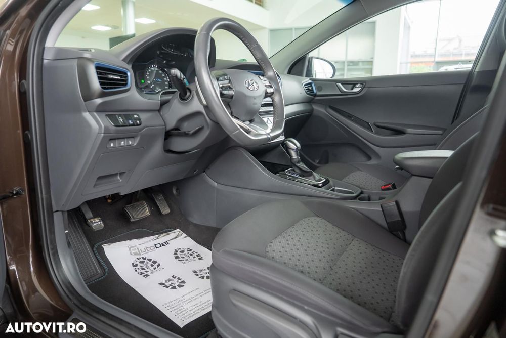 Hyundai IONIQ 1.6 141CP Exclusive - 13