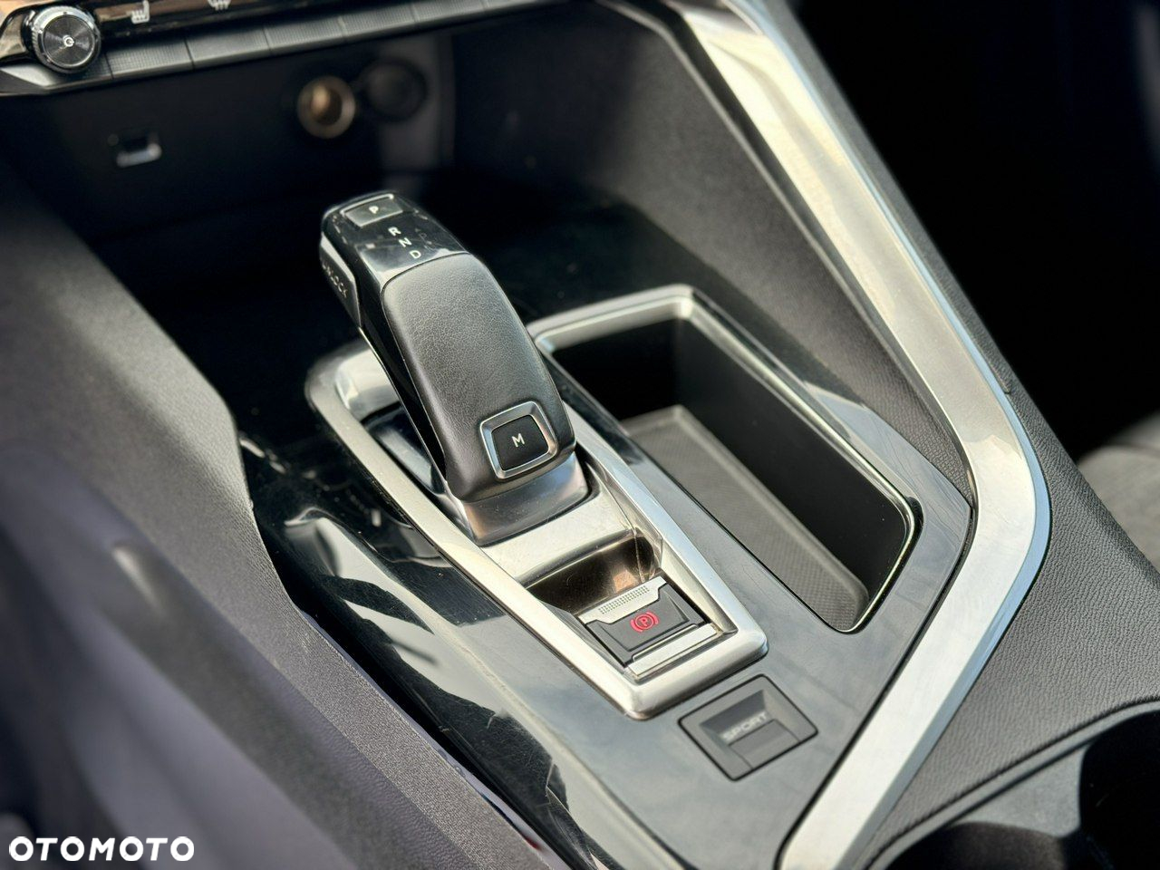 Peugeot 3008 - 21