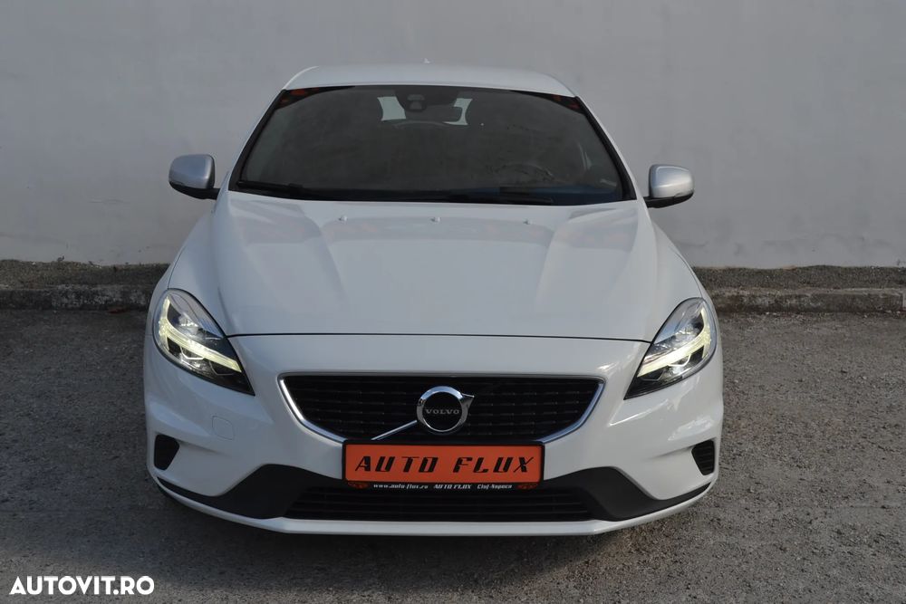 Volvo V40 D2 Geartronic RDesign - 3